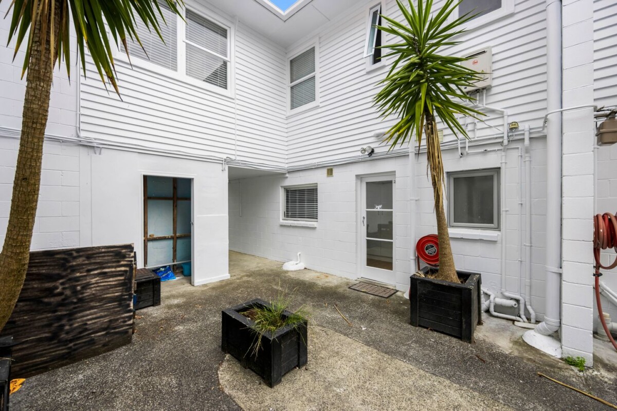 Vendors want it go, 6 beds 2 baths house with car parks, Downstairs: Living, dining, kitchen, 1 bedroom, 1 bathroom, laundry, Upstairs: 5 bedrooms, 1 bathroom, currently rented, Minutes to Countdown Ponsonby, Close to Ponsonby Central, cafes, bars & lifestyle hubs, Easy access to CBD, university & transport links, 2/36 Scanlan Street, Grey Lynn, Auckland