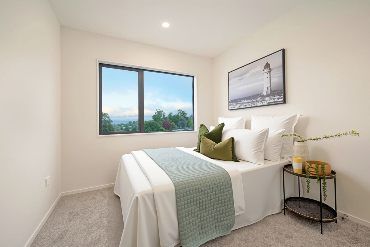 Brandnew standalone 3 beds 1.5 baths home with car park, just minutes from key amenities including Westgate Shopping Centre, motorway access, with Massey Primary and Massey High School within easy walking distance, along with zoning for St Paul’s School, 3/11 Glenfinn Place, Massey, Auckland