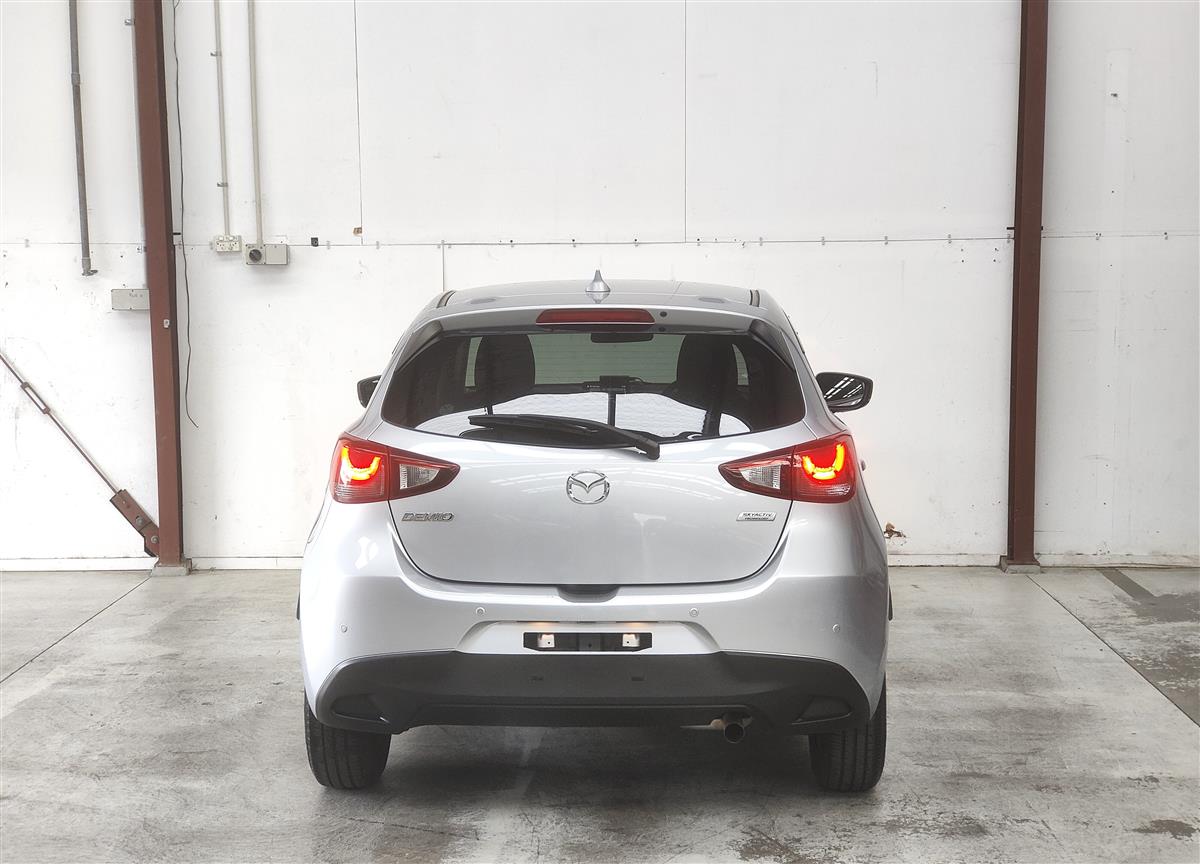 2018 Mazda Demio 15S/GRADE 4/BSM/PARKING SENSOR Hatchback Automatic, Silver, 5 seats, Petrol, 1,500 cc, 55,176 km