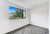163n2 Brandnew freehold 5 beds 3.5 baths home with garage, Fully fenced with low-maintenance backyard, walking to New Lynn School, the train station, library, restaurants, Lynn Mall, Zone for New Lynn School and Blockhouse Bay Intermediate, 3/63 Gardner Avenue, New Lynn, Auckland