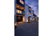 160m2 Brandnew freehold 3 beds + an office/possible 4th room, 2.5 baths home with garage, Flexible ground-floor space ideal for a home office or extra living area, no body corporate fees, close to Sylvia Park, motorway access, 4/14 Keate Place, Mount Wellington, Auckland