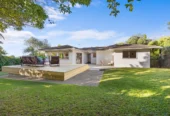 160m2 2 beds 2 baths house with garage on 724m2 section, A separate garage adds practicality and flexibility, offering secure parking, workshop space, or additional storage. With plenty of off-street parking available. 9 Osmond Court, Sunnyvale, Auckland