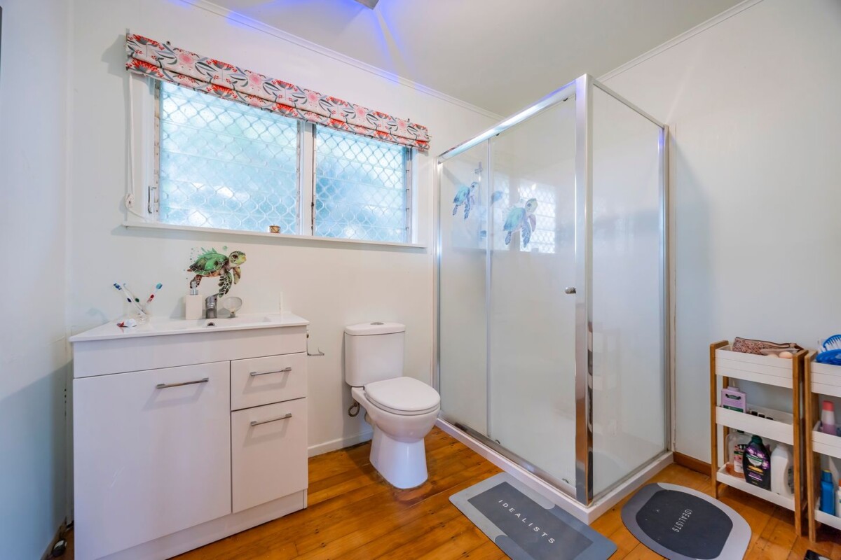 685m2 section With RC for 5 standalone homes, 3 beds 1 bath house with garage, currently rented, minutes from shops, supermarkets and the retail stores along Lincoln Road, easy motorway access, 67 Te Kanawa Crescent, Henderson, Auckland