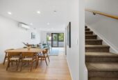 Last one to go – Unit 6, 136m2 3 beds + study 2.5 baths home with garage, zoned for Selwyn College, Baradene College, Remuera Intermediate, Meadowbank School, 10 Meadowbank Road, Meadowbank, Auckland