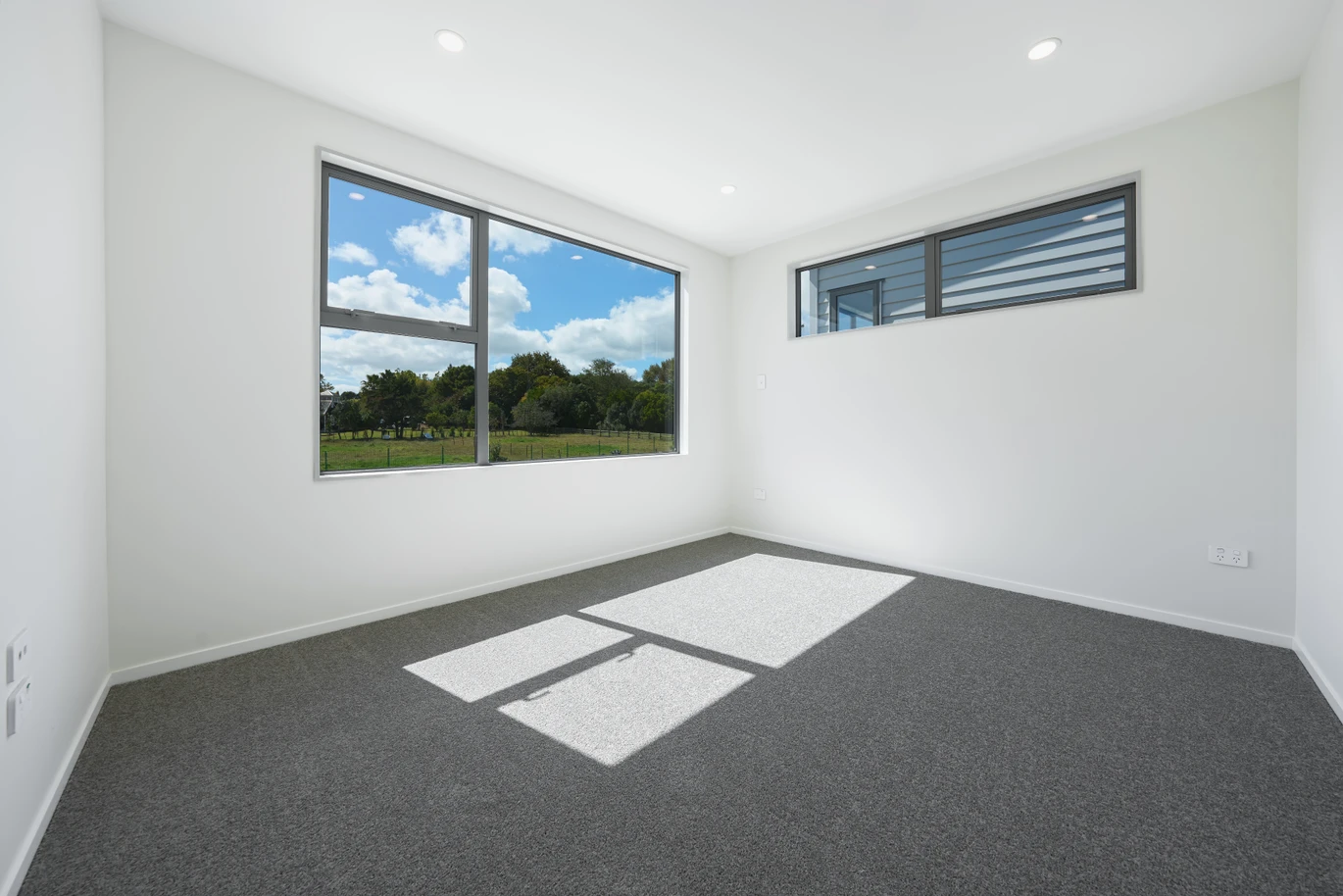 Brandnew 7 beds 4 baths house with double garage on 314m2 section, 2 beds 1 bath ground floor, close to shops, schools, motorway access, 66 Papaka Road, Karaka, Auckland