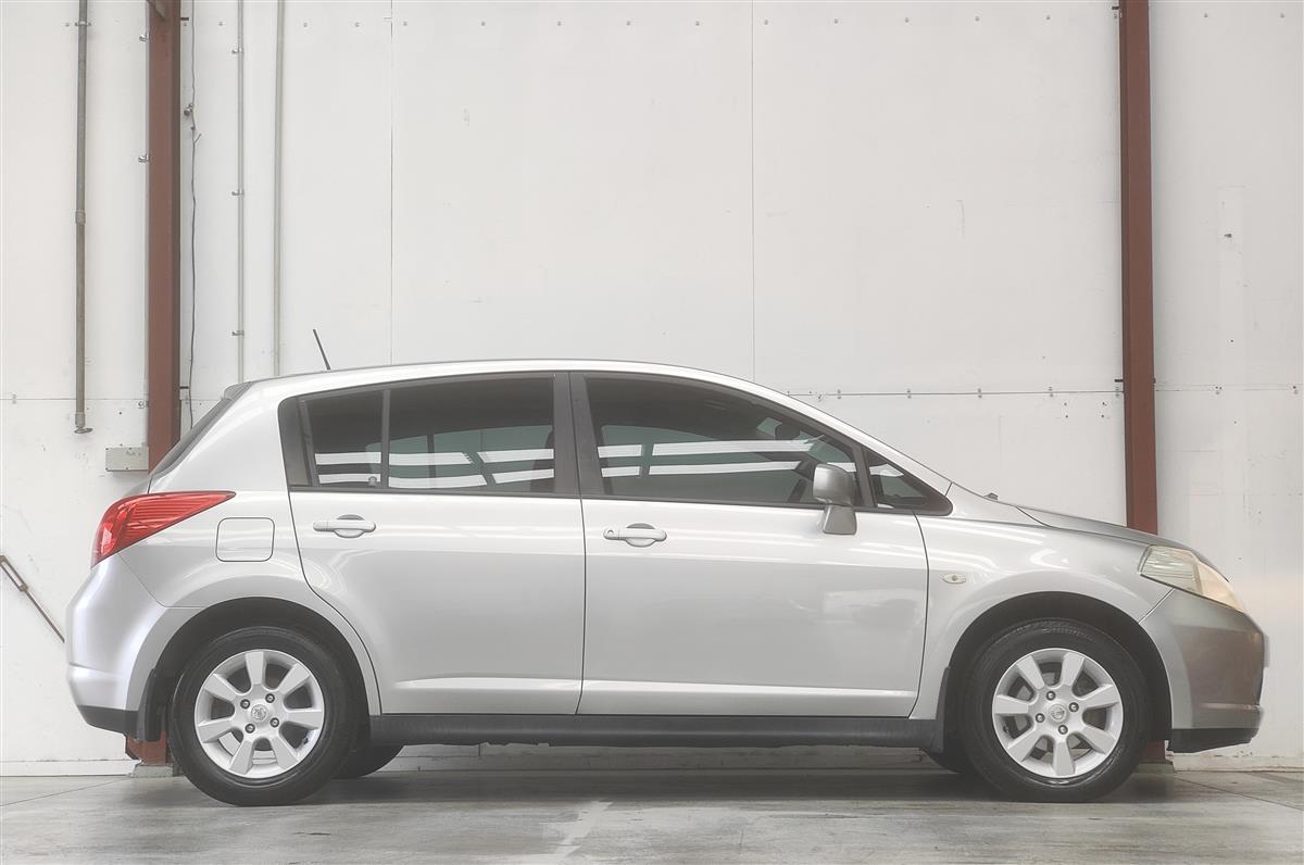 2007 Nissan Tiida 1.8 TI/NZ NEW, Hatchback Automatic, Silver, 5 seats, Petrol, 4 owners, 1,800 cc, 50,200 km