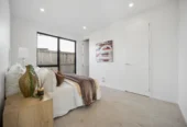272m2 5 beds 4.5 baths house with double garage on 305m2 section, Zoned for Blockhouse Bay Intermediate & Lynfield College, close to local amenities, schools, and transport, 106 Taylor Street, Blockhouse Bay, Auckland