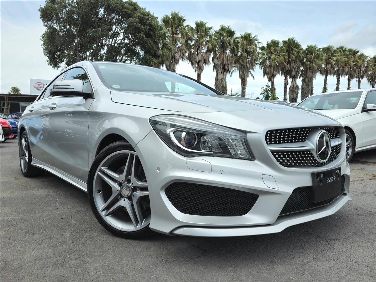 2014 Mercedes-Benz CLA 250 **Cruise Control**Half Leather Seats**Memory & Electric Seats**Factory Mags**Reversing Camera** Sedan Automatic, 5 seats, Silver, Petrol, 1,991 cc, 71,598 km