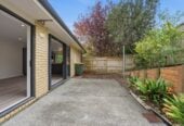 203m2 Brick and tile 4 beds 2.5 baths house on 602m2 section, just a short stroll to Albany Mall, a mins to local school, and convenient transport links. Zoned for Oteha Valley School, Northcross Intermediate, and Long Bay College, 2 Spring Valley, Oteha, Auckland
