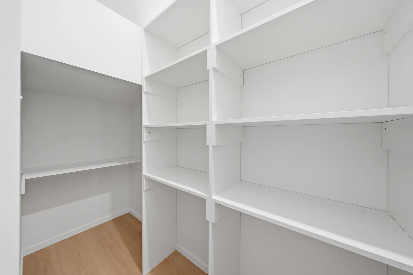 Stamford’s 10-Year Building Warranty Insurance, Standalone freehold New 4 beds 2 baths home with garage, close to schools, shops, Maungakiekie Golf Course & Margaret Griffen Park, zoned for Lynfield College, Marshall Laing Primary, Blockhouse Bay Intermediate,  Lot 3/59 Dundale Avenue, Blockhouse Bay, Auckland