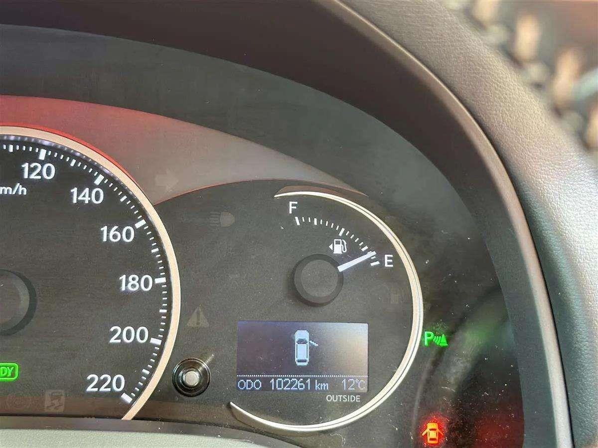 2014 Lexus CT 200h HYBRID Hatchback Automatic, Black, 5 seats, Petrol, 1,797 cc, 101,913 km