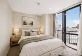 Double Grammar school zone, Freehold 2 beds 1 bath apartment, 51m2 plus a spacious balcony, 1.1 km to Auckland Girls’ Grammar School, 1.7 km to Auckland Grammar, 911/76 Wakefield Street, City Centre, Auckland