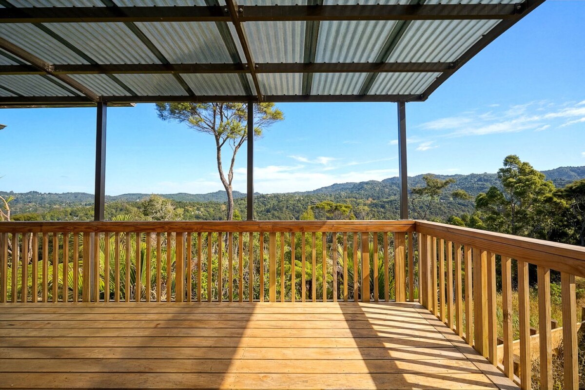 Into The Woods, 257m2 4 beds 2 baths house with double garage on 3.6ha land, Set in the peaceful hills of Waiatarua, this is a property that truly feels like a world away from suburbia-yet is still just a short drive to shops, schools, and transport links, 220 Forest Hill Road, Waiatarua, Auckland