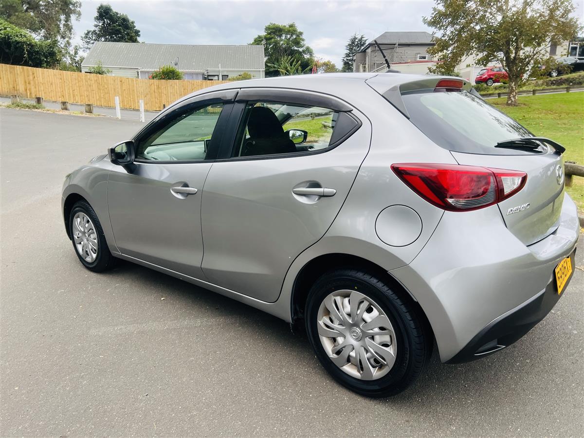 2015 Mazda Demio SALE SALE Hatchback Automatic, Silver, 5 seats, Petrol, 1,300 cc, 46,412 km