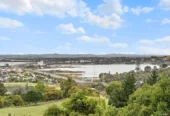 With RC for 5 standalone homes, 5 beds 2 baths house on 1108m2 section, With Royal Oak Shopping Centre and Onehunga Mall nearby, along with quality schooling and amenities, easy motorway access, currently rented, 0.9 km to Royal Oak Intermediate School, 47 Herd Road, Hillsborough, Auckland