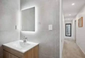 4 beds 3 baths house with garage, close to excellent schools, local shops, cafes, and the beach, 0.3 km to Sherwood School (Auckland), 0.7 km to Northcross Intermediate, 1B Robin Lane, Browns Bay, Auckland