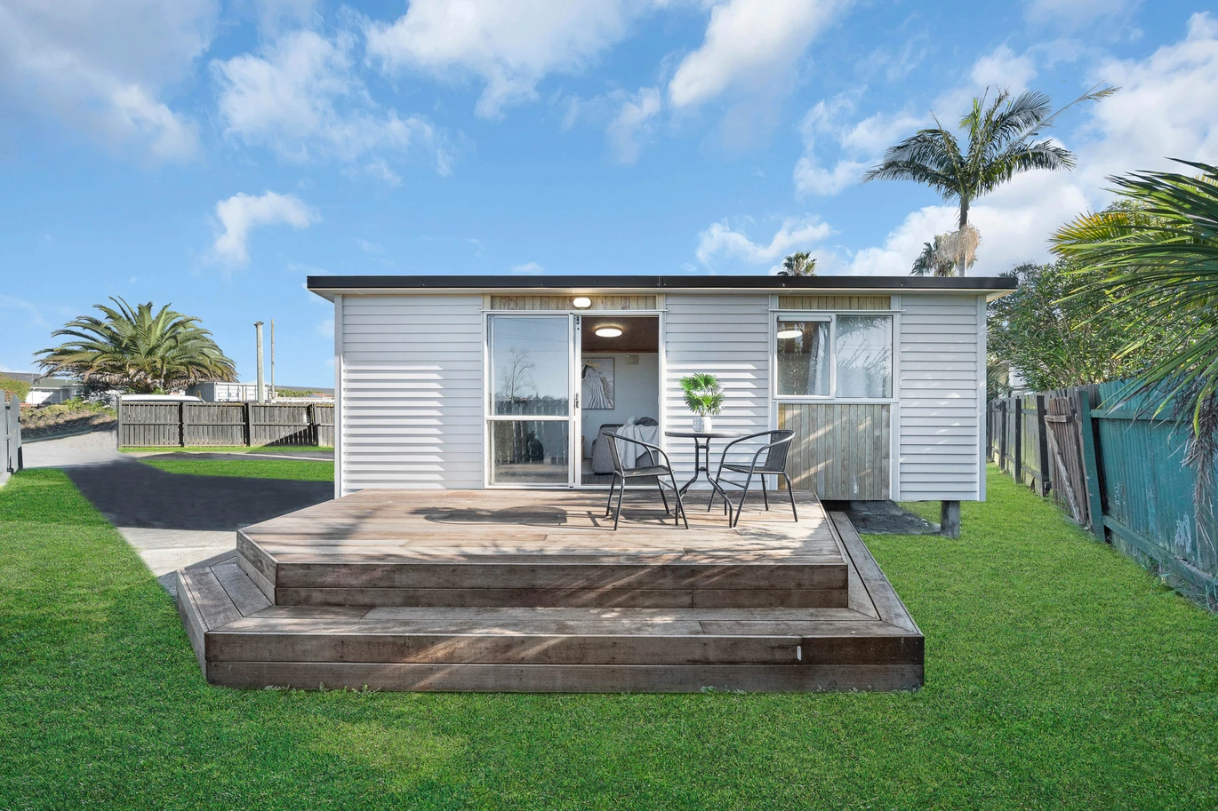 Vendors downsizing, Move-in ready, 3 beds 1 bath house with sleepout, Sunny outdoor entertaining area, Handy to Pakuranga Plaza, local schools, parks and transport, 1/20 Osprey Street Pakuranga,, Auckland