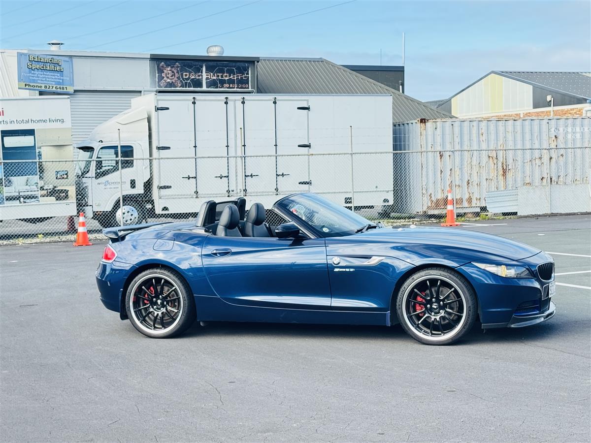 2009 BMW Z4 Hardtop convertible S-Drive Convertible Automatic, Blue, 2 seats, Petrol, 2,496 cc, 89,000 km