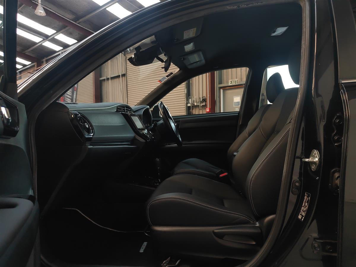 2015 Toyota Corolla FIELDER HYBRID WXB/GRADE 4 Station Wagon Automatic, Black, 5 seats, New Import, Hybrid, 1,500 cc, 81,171 km