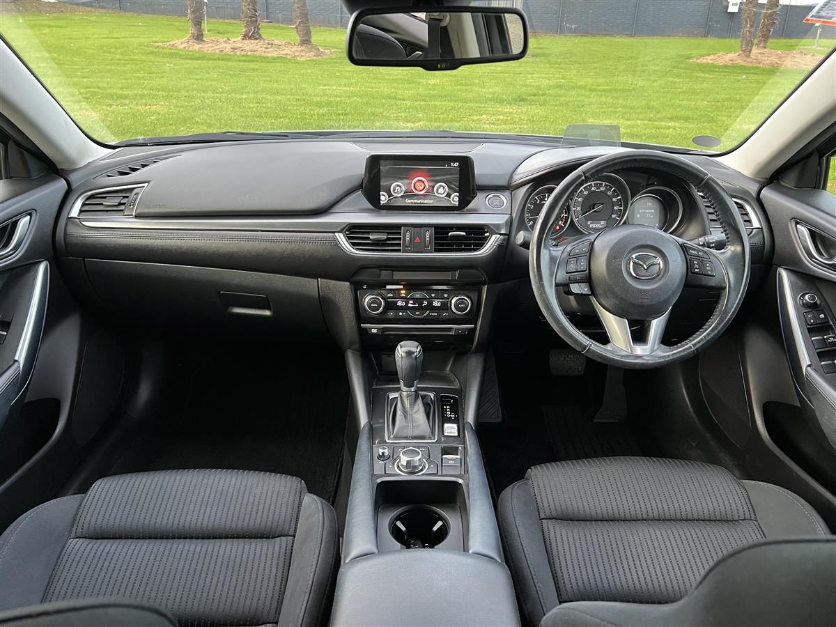 2015 Mazda Atenza Facelift Model !! Sedan Automatic, Silver 5 seats, New Import, Petrol, 1,990 cc, 89,087 km