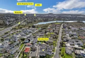 4 beds 2.5 baths home with garage, close to town centre schools, easy motorway centre, 92B Luke Street, East Otahuhu, Auckland