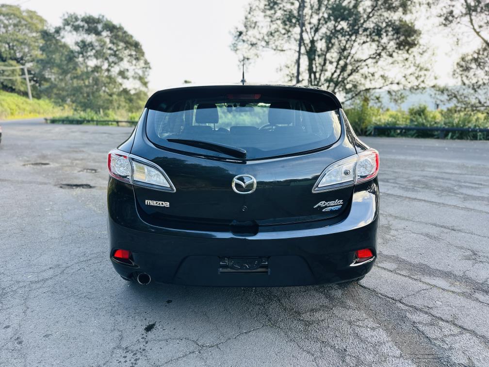 2013 Mazda Axela 20S SPORTS !! SKYACTIVE ENGINE !! Hatchback Tiptronic, Black, 5 seats, New Import, Petrol, 2,000 cc, 64,055 km