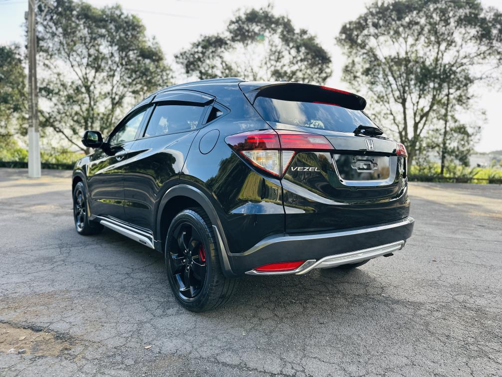 2015 Honda Vezel SPORTS !! HIGH SPEC !! RV/SUV Tiptronic, 5 seats, New Import, Hybrid, 1,500 cc, 37,980 km