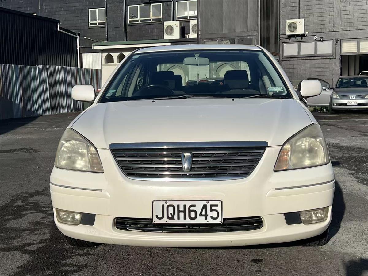 2004 Toyota Premio Sedan Automatic, 5 seats, White, Petrol, 1,790 cc, 129,821 km