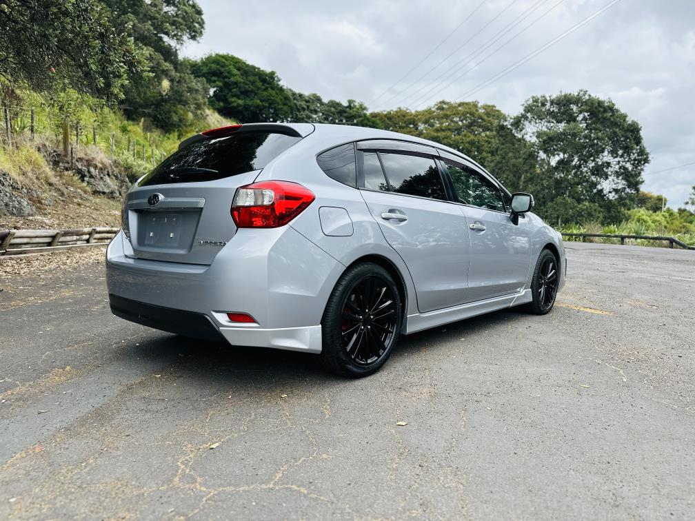 2013 Subaru Impreza 2.0I EYESIGHT !! AWD !! HIGH SPEC !! Hatchback Tiptronic, Silver, 5 seats, Petrol, New Import, 2,000 cc, 41,149 km