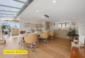 Freehold 754m2 in a Use / Commercial Zone, 300m2 floor area, 4 beds 1 bath house, A high-visibility storefront or office area (2 offices, lounge, kitchenette, toilet), 1 garage space, 2 carport spaces and 5 off street parks, minutes away from major transport links, shopping hubs, and local amenities, 118 Pakuranga Road, Pakuranga, Auckland