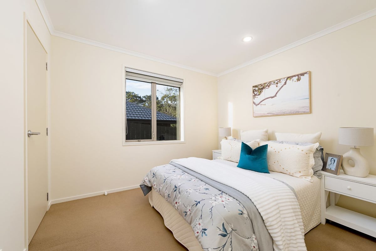 120m2 Brick and tile 3 beds 2 baths house with garage on 351m2 section, just moments from Glen Eden’s vibrant village centre with its array of cafes, shops, and supermarkets. The Glen Eden train station, Zoned for local schools including Glen Eden School and near popular parks like Parrs Park, 23 Anna Lane, Glen Eden, Auckland