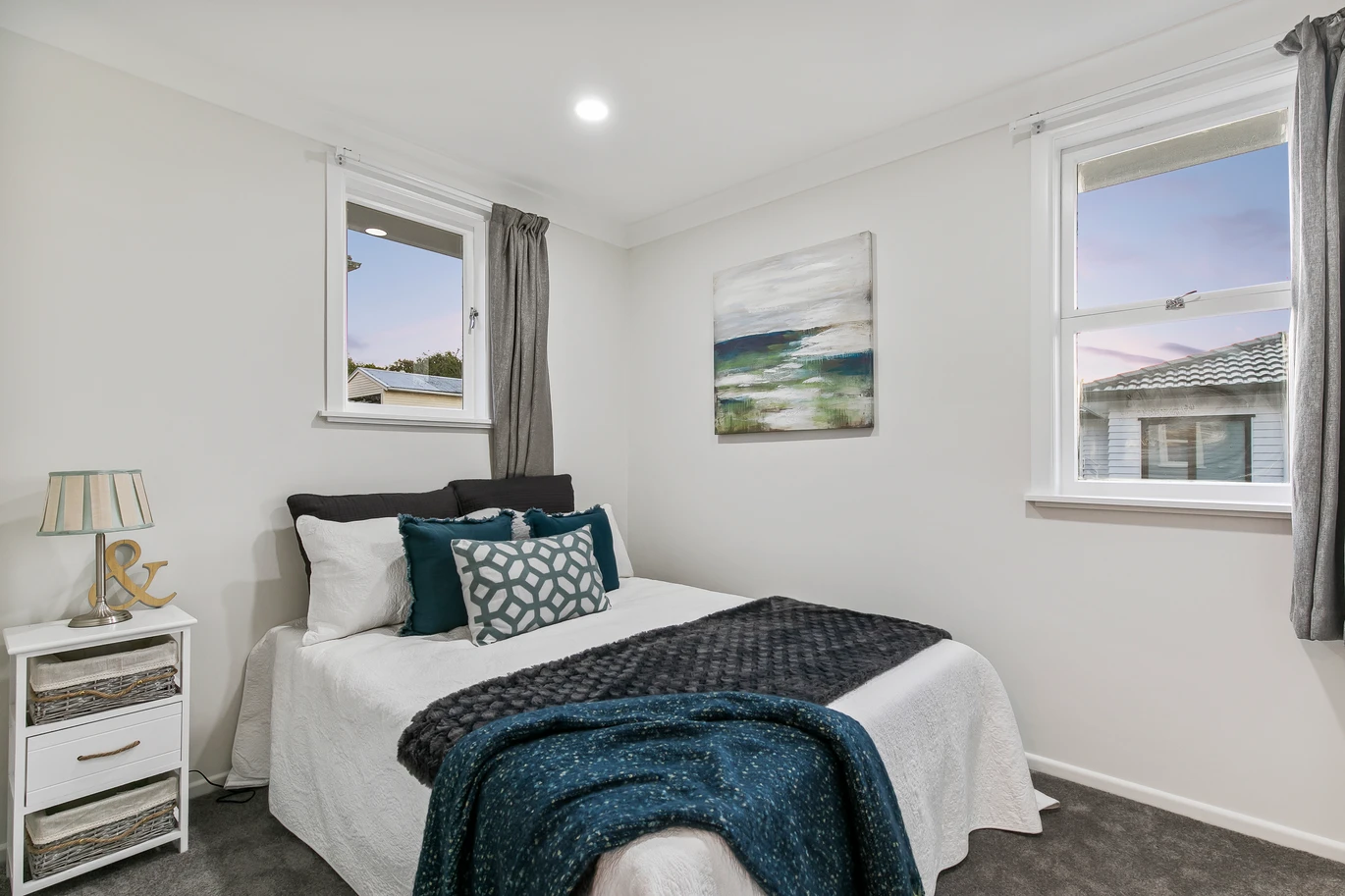 3 beds 1 bath house with garage on 342m2 section, Downstairs rumpus room with generous storage, close to schools, Lynn Mall, Zoned for Arahoe Primary School, Green Bay High School and Blockhouse Bay Intermediate, 8 Gilliam Street New Lynn, Auckland