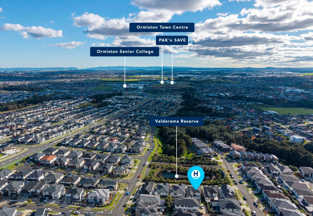 With Views, 2 kitchens, 290m2 7 beds (3 ensuites) 5.5 baths house with double garage and 2-beds granny on 372m2 section. close to schools, Ormiston shopping centre, double7 Fricker Way, Flat Bush, Auckland
