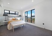 Freehold 5 beds 3.5 baths home with car park, Located close to schools, shops, easy motorway access, 149 Bremner Road, Drury, Auckland