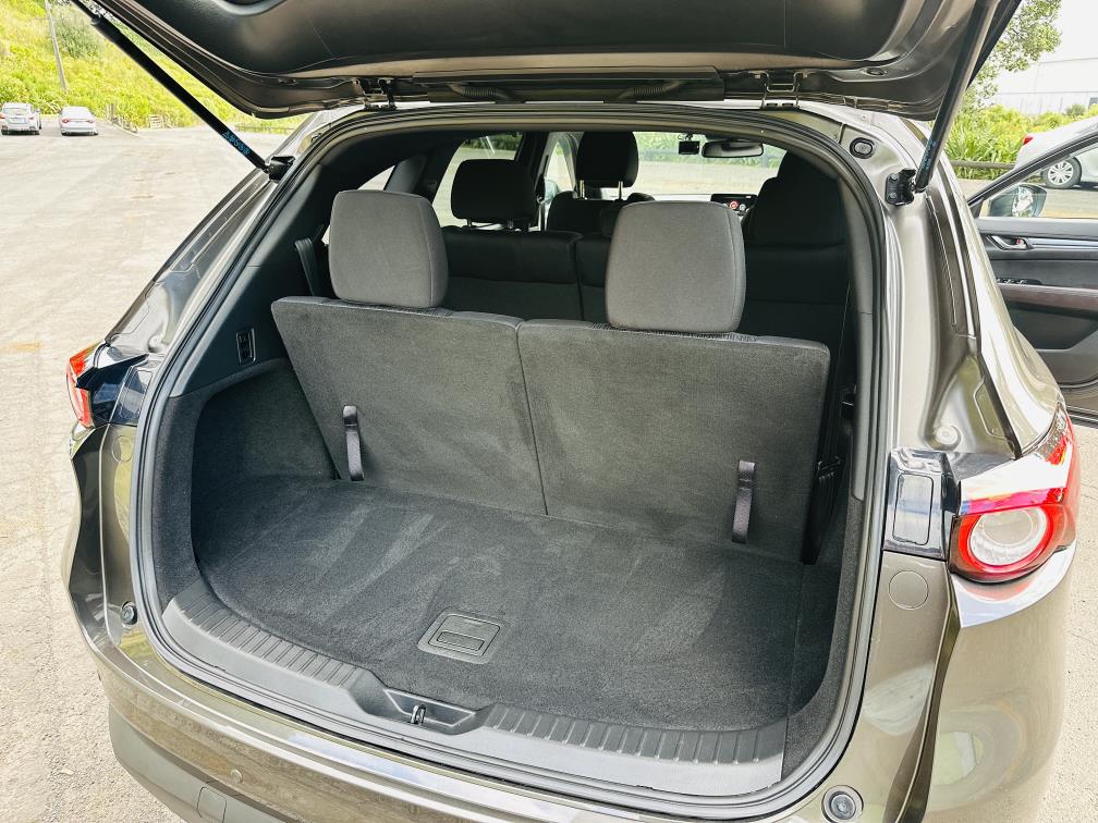 2018 Mazda CX-8 25S SPORTS PROACTIVE !! TOP SPEC !! FULLY LOADED !! RV/SUV Tiptronic, Grey, 7 seats, New Import, Petrol, 2,500 cc, 25,381 km