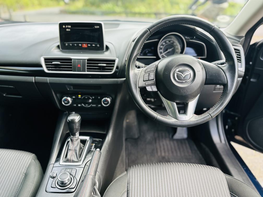 2015 Mazda Axela SPORTS !! SKYACTIVE ENGINE !! Hatchback Tiptronic, Blue, 5 seats, Petrol, New Import, 1,500 cc, 38,641 km