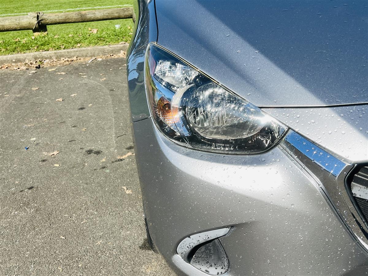 2014 Mazda Demio SKYACTIV REVERSING CAMERA Hatchback Automatic, 5 seats, Petrol 1,300 cc, 72,300 km