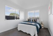 Macleans College zone, 190m2 3 beds 2 baths house with double garage, close to Mellons Bay Beach , MacDonald Walkway and Mcleay Reserve, Howick Village, zoned for Mellons Bay School, Bucklands Beach Intermediate, and Macleans College, 2/9 Colmar Road, Mellons Bay, Auckland