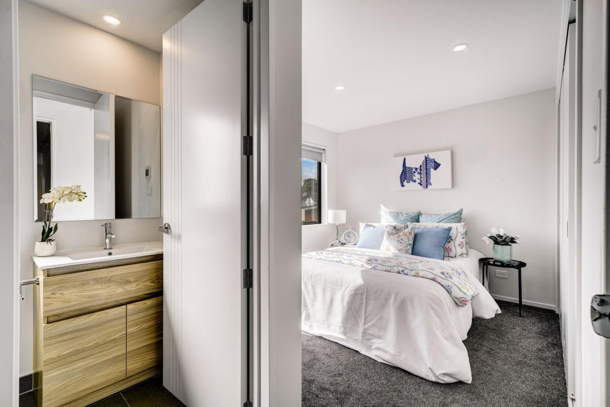 162m2 3 beds + study 3 baths with garage and an additional parking space, and a fully fenced deck, right next door to The Y Cameron Pool and Leisure Centre, easy to motorway access, 6 Te Rorea Lane, Mount Roskill, Auckland