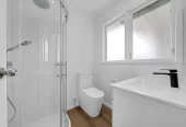 144m2 Renovated, Brick and tile 4 beds 2 baths house with garage on 614m2 section, move-in ready, close to schools, parks, shops supermarkets, 5 Wordsworth Road Manurewa, Auckland