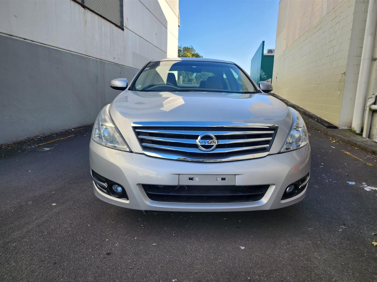 2012 Nissan Teana 250G Sedan Automatic, Silver, 5 seats, Petrol, 2 owners, 2,490 cc, 83,525 km