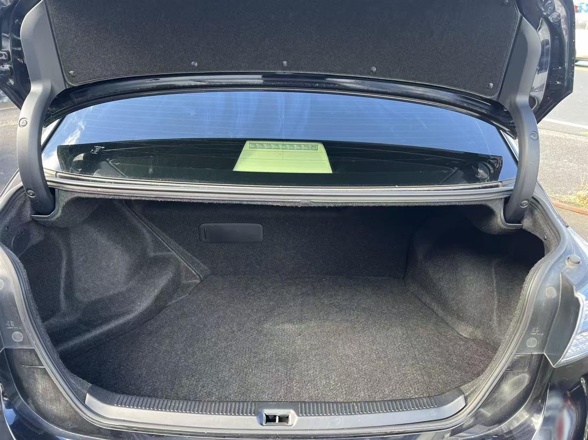 2010 Lexus HS250H Sedan Automatic, Hybrid, Black, 5 seats, 2,362 cc, 164,191 km