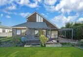 Brick and weatherboard 3 beds 2.5 baths house with double garage, within walking distance to the cinema, cafés, shops, restaurants, and other everyday amenities, 112 Edinburgh Street, Pukekohe, Auckland