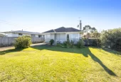 4 beds 1 bath house on 675m2 section, with RC approved for the development of four standalone houses, with individual vehicle crossings, stormwater wastewater onsite. Approved in two stages, you can keep the existing house but build a new one with no rent lost, close to schools, shops, supermarket, 27 James Street Mangere East, Auckland
