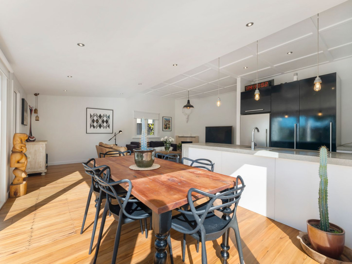 Once in 20 years, Mt Albert Grammar school zone, 133m2 3 beds 2 baths house with garage on 797m2 section, Zoned Single House, you’re protected here. No overcrowding, Zoned for MAGS and Gladstone School, with the train station moments away, 19 Rossgrove Terrace, Mount Albert, Auckland