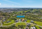 Vendors relocating overseas, 1716m2 Lifestyle section, 4.4 km to Ormiston town centre, 24 Sovereign Street, Flat Bush, Auckland