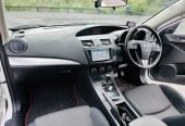 2013 Mazda Axela 20S SPORTS !! SKYACTIVE ENGINE !! Hatchback Tiptronic, 5 seats, New Import, Petrol, 2,000 cc, 65,727 km