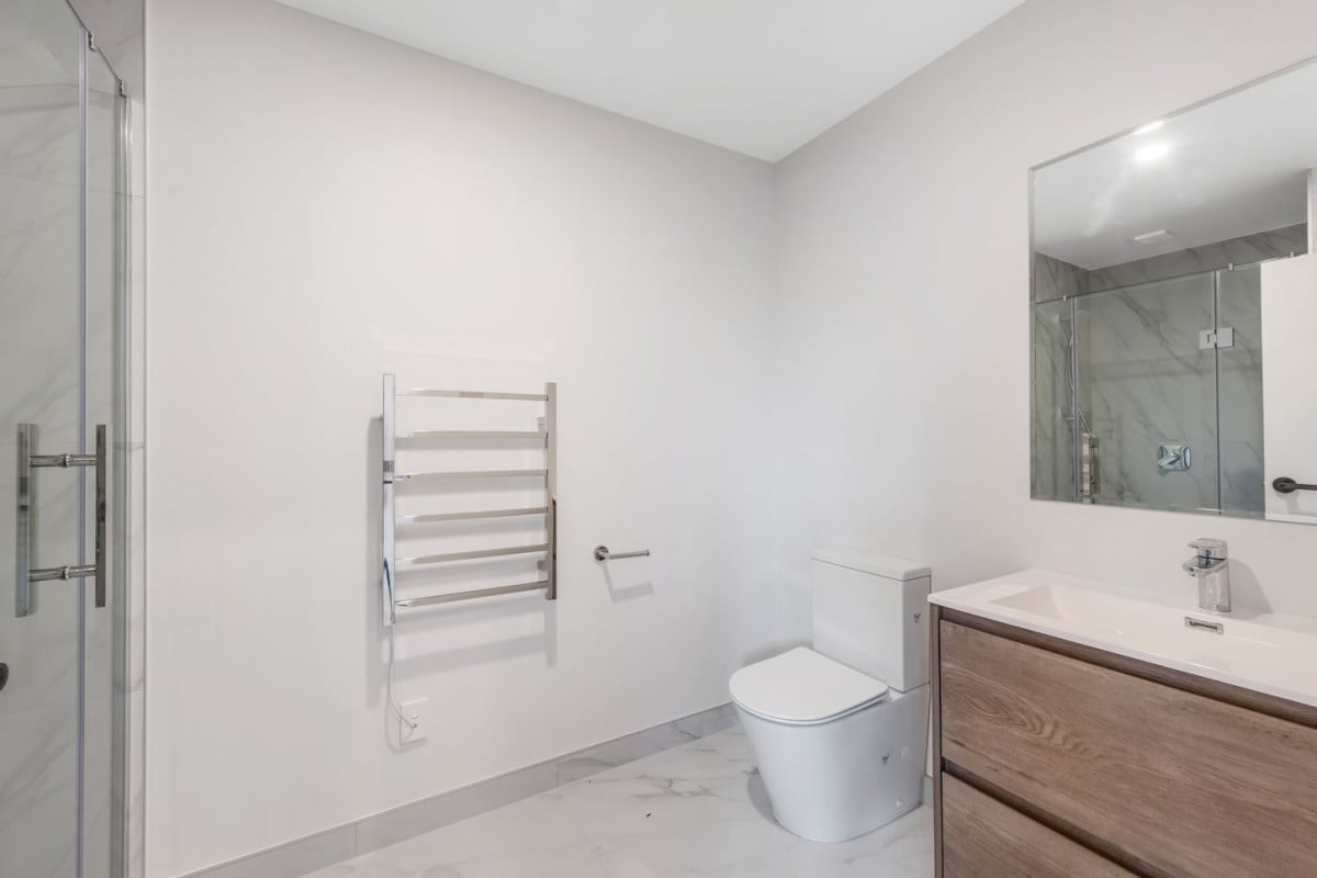 10-Year Master Build Guarantee, 3 beds 2 baths home with garage, m0ve-in ready, Minutes to Sylvia Park (shopping centre, Easy motorway access, Close to parks, schools & local amenities, (2 Bed + Study | 2 Bath | 1 Carpark – From $680,000, 3 Bed | 3 Bath | 1 Carpark – From $795,000, 4 Bed | 2.5 Bath | Garage + OSP – From $900,000,Mount Wellington, Auckland