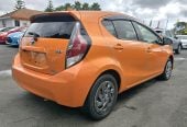 2016 Toyota Aqua **S Package**Push Start**Reversing Camera**Black Mirrors** Hatchback Automatic, 5 seats, Hybrid, 1,496 cc, 95,387 km