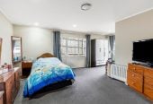 NECT to a reserve, 230m2 5 beds (2 ensuites) 3 baths house with double garage on 650m2 section, Minutes to the golf course, and Botany Town Centre. zoning for Botany Downs School, Howick Intermediate, Howick College and Pakuranga College, 24 Corta Bella Place, Golflands, Auckland